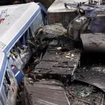 Kreikassa sattuneessa junaturmassa on kuollut ainakin 36 ihmistä ja loukkaantunut lähes sata.